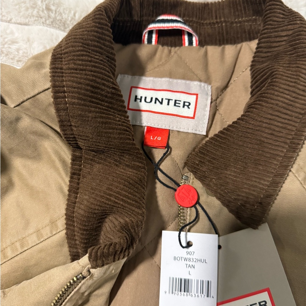 Hunter Women's Khaki Utility Jacket with Brown Corduroy Collar - Picture 10 of 14